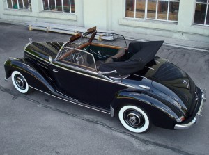 mercedes-benz-220-A-Cabriolet-w187-schwarz-1953_0003_4