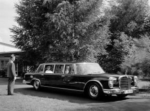 w109 300sel.jpg1.jpg4